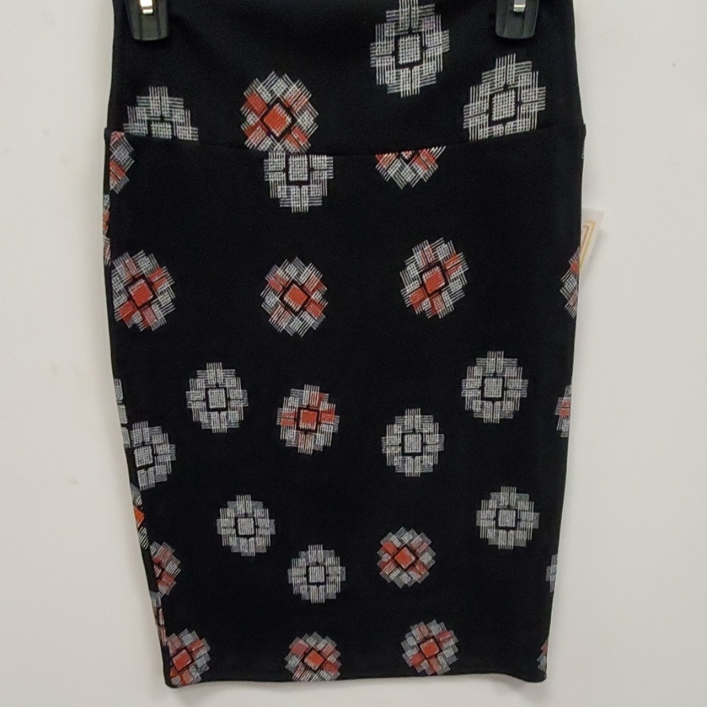 2 /$40  XS Cassie LuLaRoe NWT